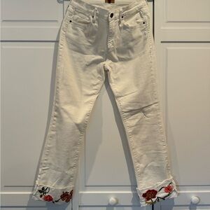 Driftwood white jeans with flower patchwork on ankles